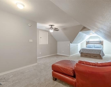6670 Picadilly Street - Photo Thumbnail 23