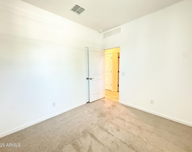 4373 W Allen Street - Photo Thumbnail 13