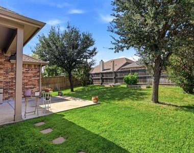11717 Yarmouth Lane - Photo Thumbnail 27