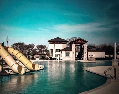 608 Pawnee Street - Photo Thumbnail 15