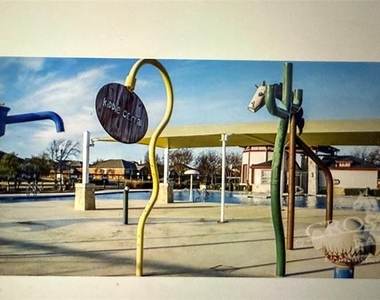 608 Pawnee Street - Photo Thumbnail 11