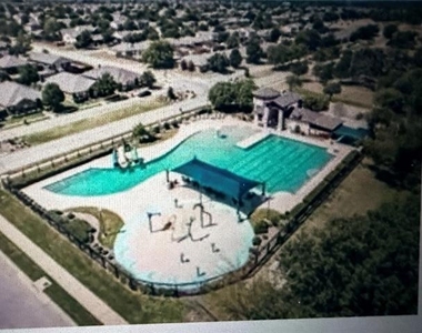 608 Pawnee Street - Photo Thumbnail 16