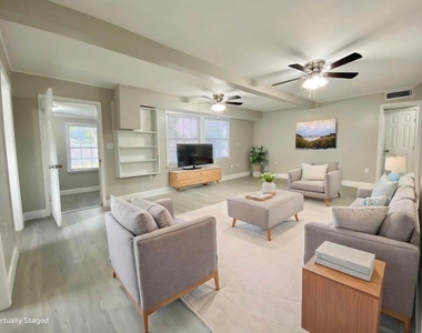 100 17th Avenue N - Photo Thumbnail 5