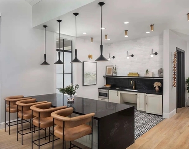 5300 Berkley Knoll Circle - Photo Thumbnail 10