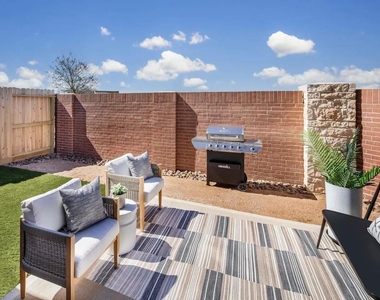 5300 Berkley Knoll Circle - Photo Thumbnail 17