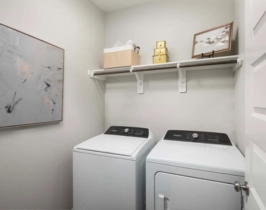 5300 Berkley Knoll Circle - Photo Thumbnail 15