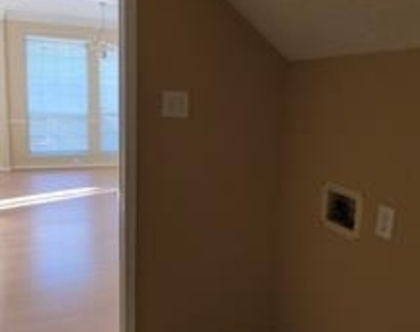 6800 Burr Oak Drive - Photo Thumbnail 22