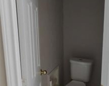 6800 Burr Oak Drive - Photo Thumbnail 17