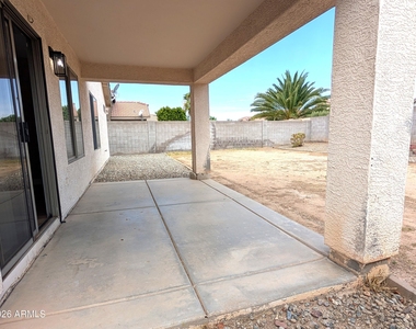 13216 W Mauna Loa Lane - Photo Thumbnail 19