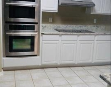 7 Nikita Drive - Photo Thumbnail 5