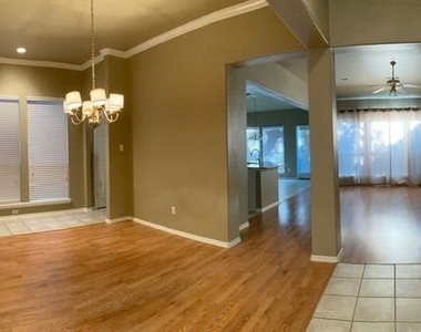 7 Nikita Drive - Photo Thumbnail 10