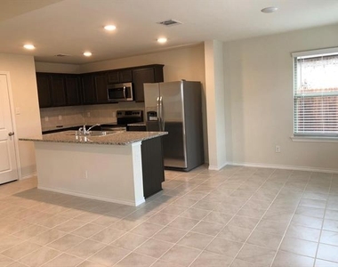 604 Rustic Meadows Trail - Photo Thumbnail 12