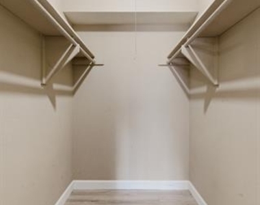 4112 Bowser Avenue - Photo Thumbnail 22