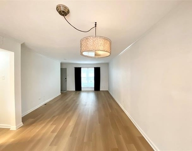 4520 Holland Avenue - Photo Thumbnail 6