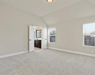 4914 Camp Verde Circle - Photo Thumbnail 14
