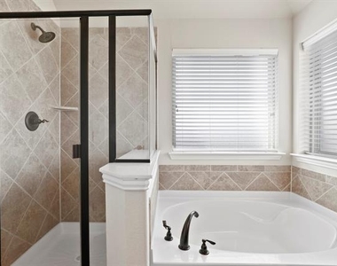 4914 Camp Verde Circle - Photo Thumbnail 20