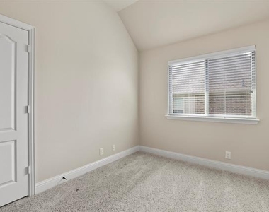 4914 Camp Verde Circle - Photo Thumbnail 28