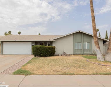 1218 E Carter Drive - Photo Thumbnail 1
