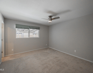 1218 E Carter Drive - Photo Thumbnail 9