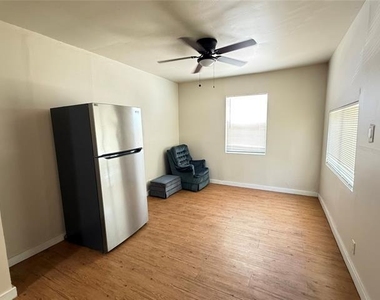6010 Chippewa Drive - Photo Thumbnail 2