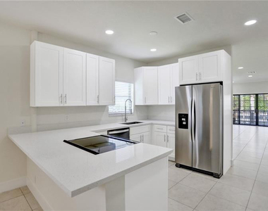 4300 S Ocean Boulevard - Photo Thumbnail 3