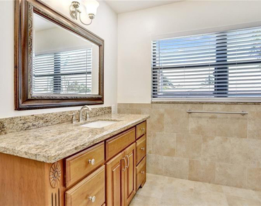 4300 S Ocean Boulevard - Photo Thumbnail 17