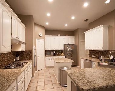 1409 Pearl River Drive - Photo Thumbnail 10