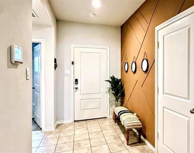 16628 Hay Valley Drive - Photo Thumbnail 3