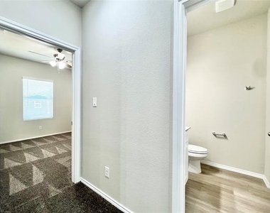 3501 E Renfro Street - Photo Thumbnail 16