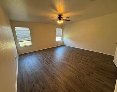 12713 Lost Prairie Drive - Photo Thumbnail 13