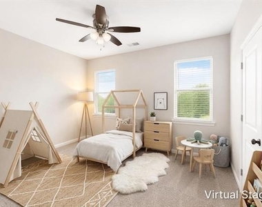 1053 Emil Place - Photo Thumbnail 28