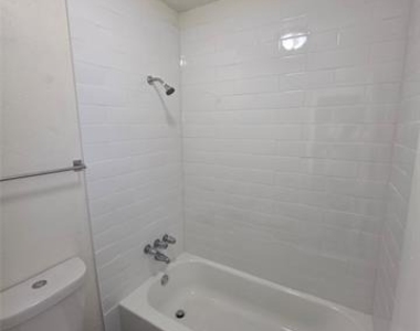 216 Tejas Drive - Photo Thumbnail 7
