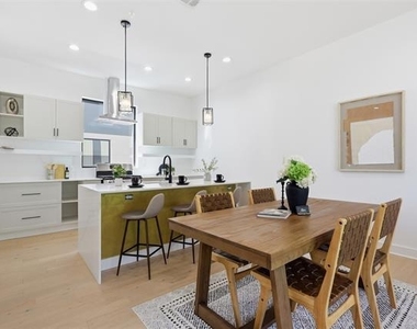 2631 Kirby Street - Photo Thumbnail 7
