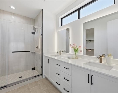 2631 Kirby Street - Photo Thumbnail 23