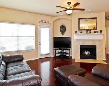 14717 Eaglemont Drive - Photo Thumbnail 2