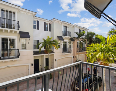 3655 Nw 5th Terrace - Photo Thumbnail 31