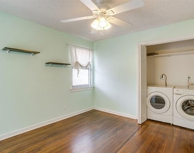 4713 Kilpatrick Avenue - Photo Thumbnail 17