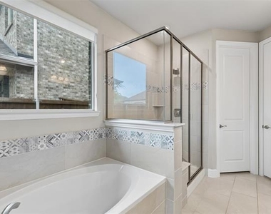 4130 Wyatt Way - Photo Thumbnail 18