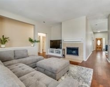 9308 Yorktown Street - Photo Thumbnail 9