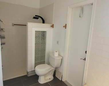 5460 Hawkes Bluff Avenue - Photo Thumbnail 12