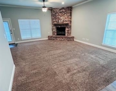 1419 Ascot Avenue - Photo Thumbnail 13