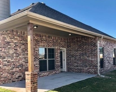1419 Ascot Avenue - Photo Thumbnail 4