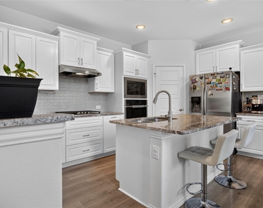 4829 Porque Court - Photo Thumbnail 15