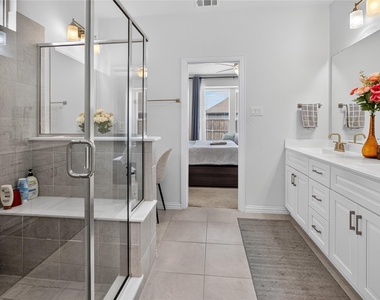 4829 Porque Court - Photo Thumbnail 8