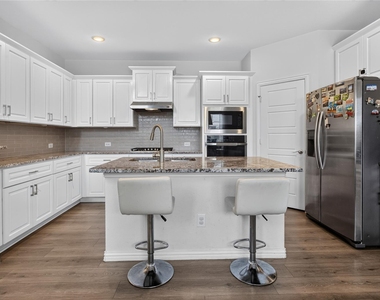 4829 Porque Court - Photo Thumbnail 14