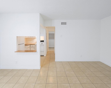 1151 Ne 17th Court - Photo Thumbnail 2