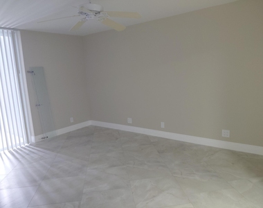 1010 S Ocean Boulevard - Photo Thumbnail 16