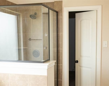 1590 Reserve Road - Photo Thumbnail 12