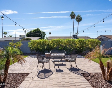 1211 W Palomino Drive - Photo Thumbnail 31