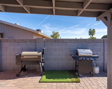 1211 W Palomino Drive - Photo Thumbnail 28